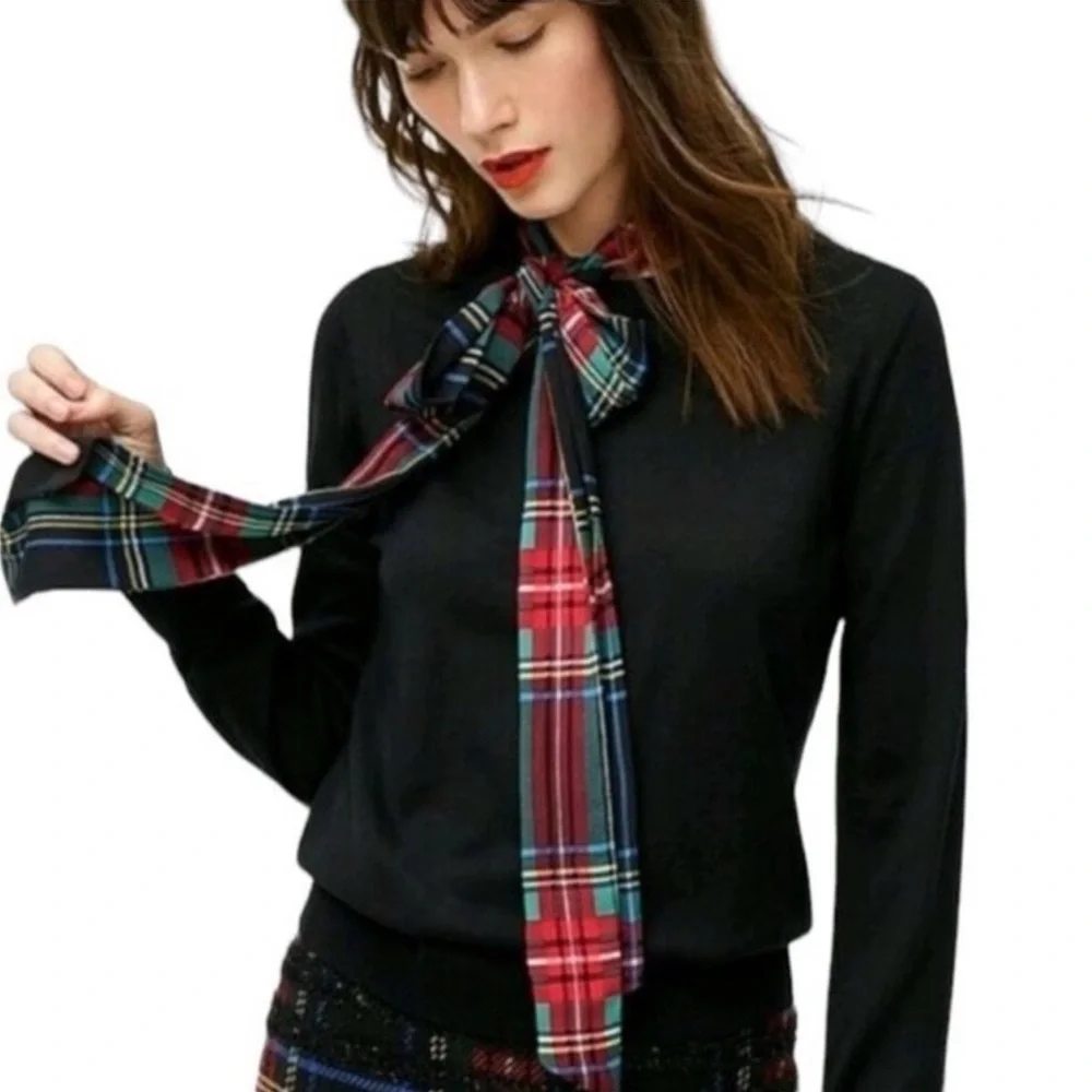 J Crew Black Merino Wool Crew Neck Sweater Plaid Tartan Scarf Tie Long Sleeve